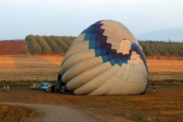 Morgen ballon flyvning - Stock-foto