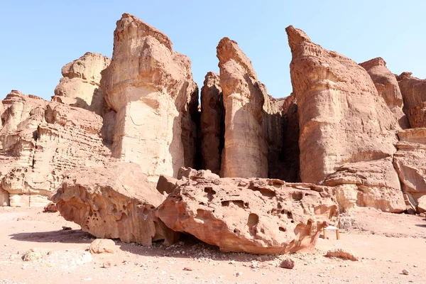 Süleyman Sütunları Srail Güneyindeki Eilat Yakınlarındaki Timna Vadisi Nde Jeolojik — Stok fotoğraf