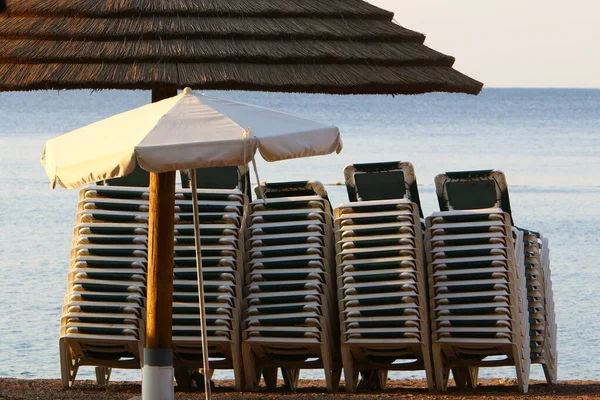 Стільці Столи Складені Закриті Ресторани Пляжі Закриті Епідемія Вірусу Ізраїлі — стокове фото
