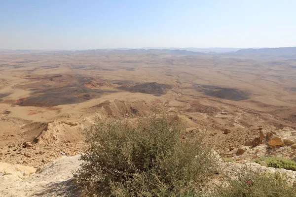 Górskie Krajobrazy Ramon Crater Pustyni Negev Południowym Izraelu Krater Około — Zdjęcie stockowe