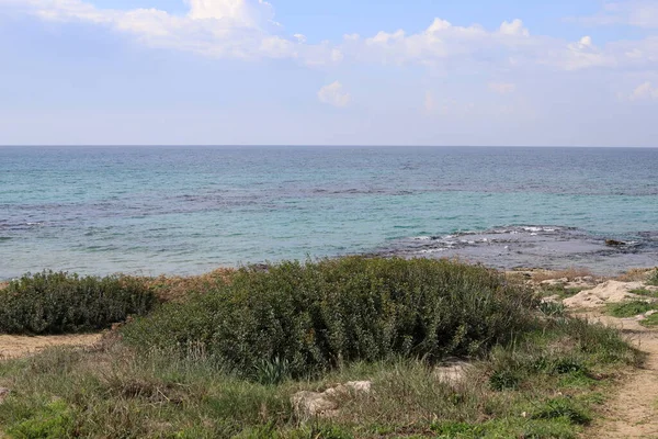 Скалы Камни Берегу Средиземного Моря Севере Израиля — стоковое фото