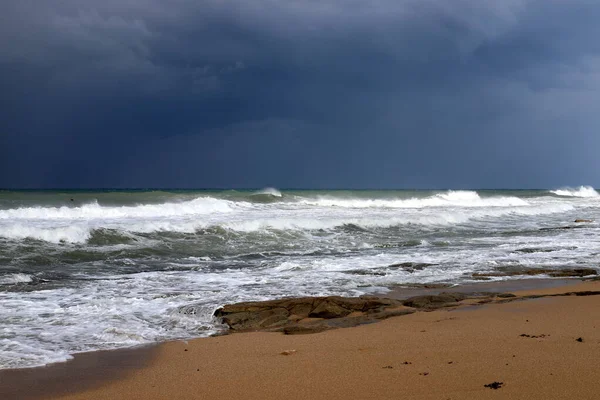 Rotsen Stenen Aan Oevers Van Middellandse Zee Het Noorden Van — Stockfoto