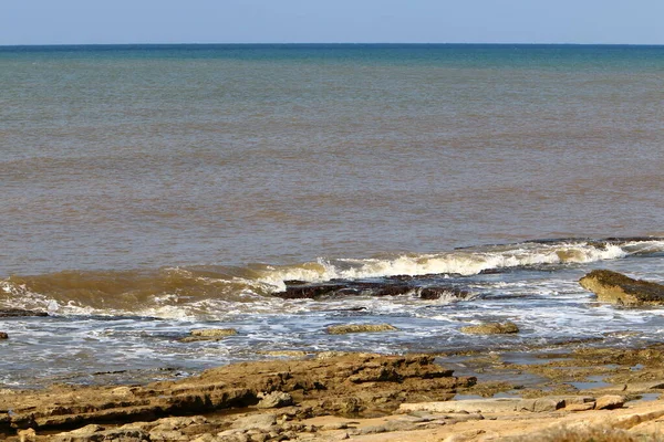 Klippor Och Stenar Medelhavets Stränder Norra Delen Staten Israel — Stockfoto