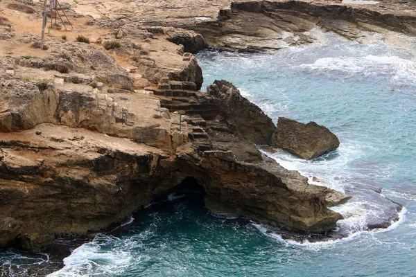 Rocas Piedras Orillas Del Mar Mediterráneo Norte Del Estado Israel — Foto de Stock