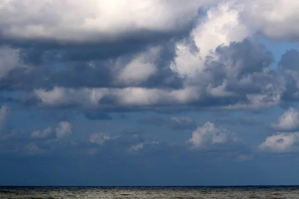 Nuvole Pioggia Nel Cielo Sul Mar Mediterraneo Dicembre Stagione Delle — Foto Stock