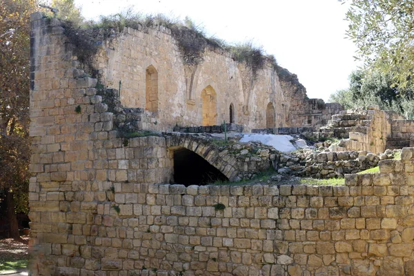 北イスラエルの古代の石の要塞の壁の遺跡 病院の古代の要塞の遺跡 — ストック写真