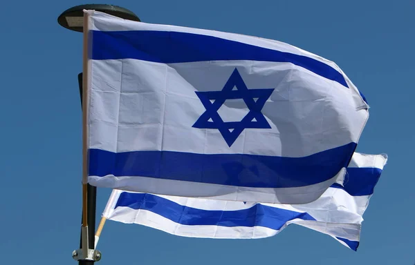 Banderas Blancas Azules Israel Con Estrella David Adornan Las Calles — Foto de Stock