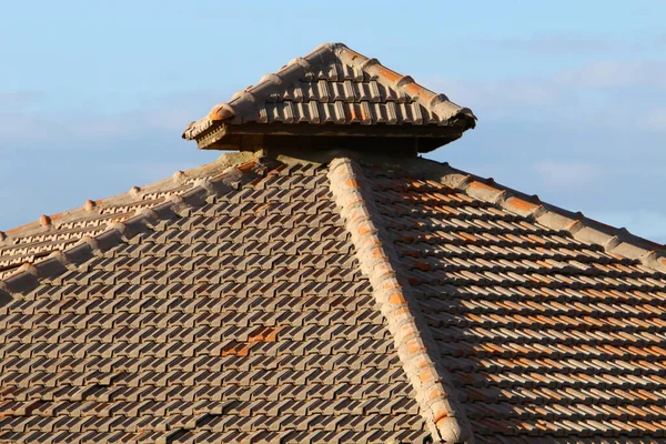 Roof House Made Red Tiles Architectural Details Housing Construction Israel — Stock Photo, Image