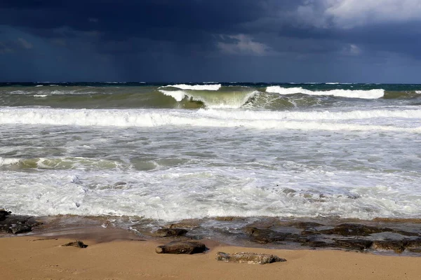 Costa Del Mar Mediterráneo Norte Israel Verano Día Soleado Caliente — Foto de Stock