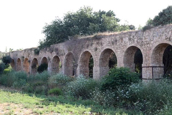Antiguo Acueducto Que Tiene 200 Años Antigüedad Suministró Agua Los —  Fotos de Stock