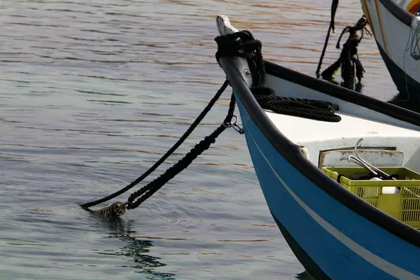 Una Cuerda Muelle Para Amarrar Barcos Barcos Puerto Tel Aviv —  Fotos de Stock