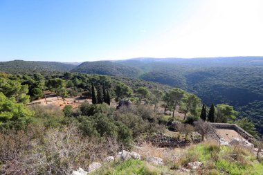 İsrail 'in kuzeyindeki dağların manzarası. İsrail 'deki Golan Tepeleri manzarası. 