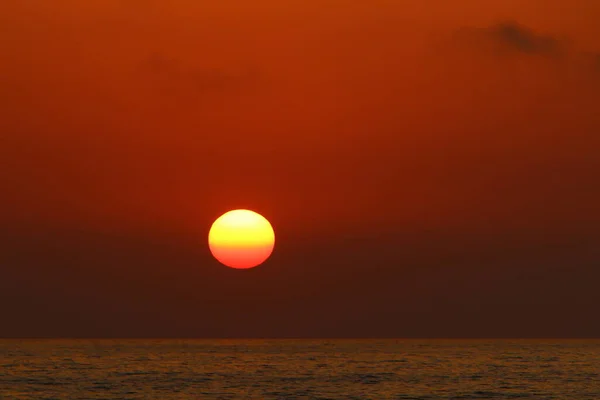 Céu Sobre Mar Mediterrâneo Norte Israel Durante Pôr Sol — Fotografia de Stock