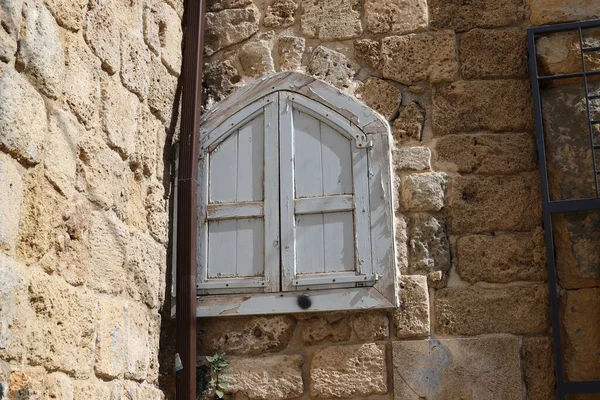 Kleines Fenster Als Architektonisches Detail Beim Bau Von Wohngebäuden Israel — Stockfoto