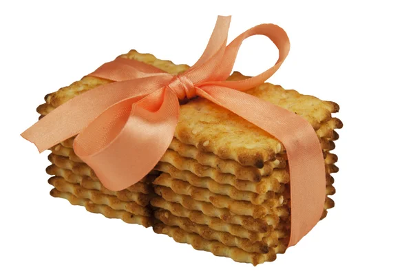 Tanımlama bilgilerini kraker bir şerit beyaz bir arka plan üzerinde bağlı.