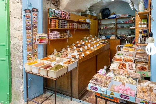 예루살렘 이스라엘 2020 이스라엘의 예루살렘에 동산이라고 불리는 시장에서 음식과 향신료를 — 스톡 사진