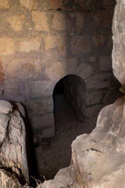 İsrail 'deki Yahudi Çölü' nde Kral Herod 'un Herodion Sarayı' nın kazılmış kalıntıları.