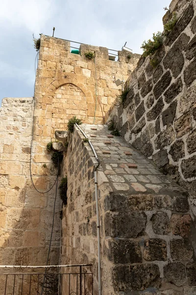 Muralla Que Rodea Monte Del Templo Cerca Puerta Dorada Cerrada — Foto de Stock