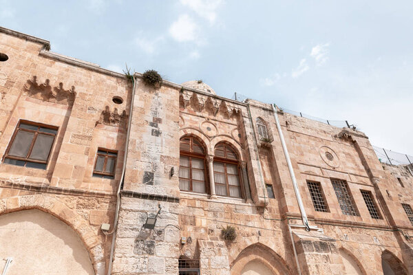 Архитектура в южной части горы Феле и Баб эль Гаванима Минарет в Старом городе Иерусалима в Израиле