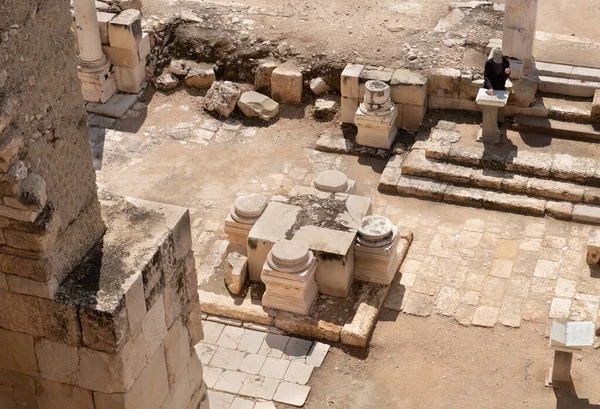 Kiryat Gat, İsrail, 27 Mart 2021: Bizans dönemindeki St. Anne kilisesinin kalıntıları Maresha şehrinin kalıntıları, Beyt Guvrin, Kiryat Gat, İsrail 'de