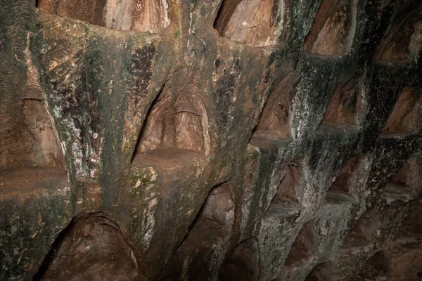 Nichos Para Palomas Pared Cueva Económica Columbario Palomar Cerca Las — Foto de Stock