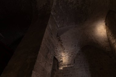 Kuzey İsrail 'deki eski Acre kentinin Haçlı Kalesi' nin odasındaki tuğla işi.