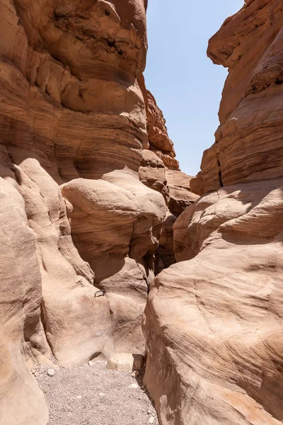 Passagem Estreita Entre Rochas Uma Reserva Natural Perto Cidade Eilat — Fotografia de Stock