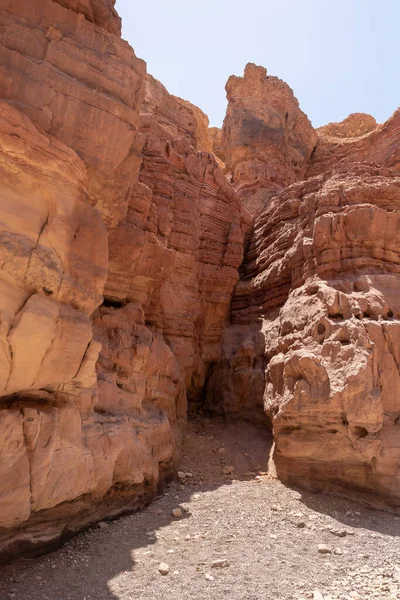 Passagem Estreita Entre Rochas Uma Reserva Natural Perto Cidade Eilat — Fotografia de Stock