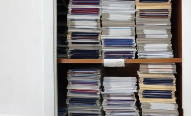    Belge dosyaları ve dizinleri arşivler                            