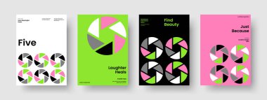 Yaratıcı Flyer Düzeni. İzole iş sunum şablonu. Soyut Poster Tasarımı. Kitap kapağı. Rapor verin. Geçmişi. Broşür. Pankart. Broşür. Not defteri. Dergi. El ilanı. Marka Kimliği