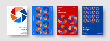 Soyut İş Sunumu Tasarımı. İzole Broşür Şablonu. Geometrik Arkaplan Düzeni. Poster. Pankart. Rapor verin. El ilanı. Kitap kapağı. Broşür. Not defteri. Portföy. Broşür. Dergi. El ilanı