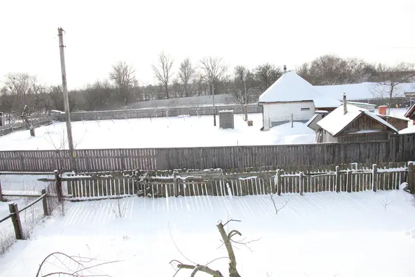 Invierno en pueblo — Foto de Stock