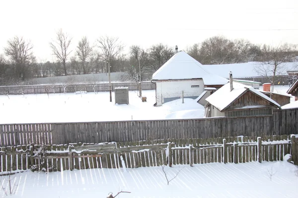 Winter im Dorf — Stockfoto