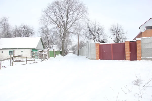 Il villaggio in inverno — Foto Stock