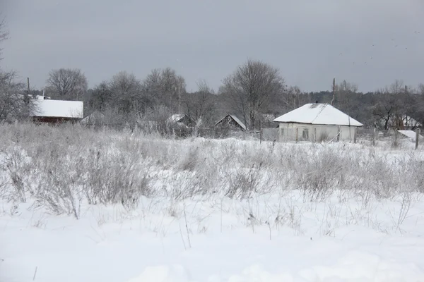 Село взимку — стокове фото