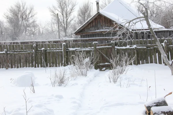 A aldeia no inverno — Fotografia de Stock