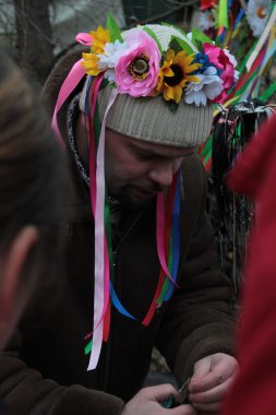 Doğa değişik şekillerde