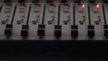 Yayın ve müzik Özet tuşları tuşları çok kanallı ses karıştırıcı