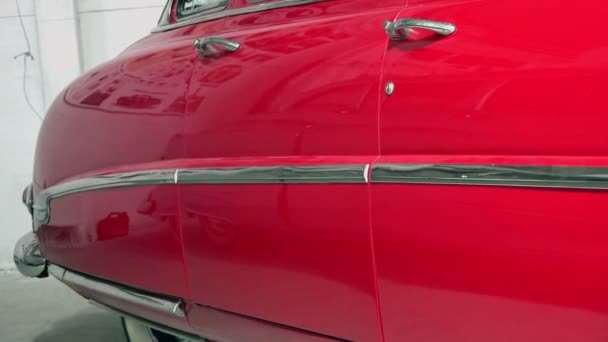 Saint-Petersburg, Oroszország-január 10, 2015 amerikai kiállítás a szüreti autók "Muscle Car Show" profil shot retro vintage autó Hudson Hornet 1952 kiadás — Stock videók