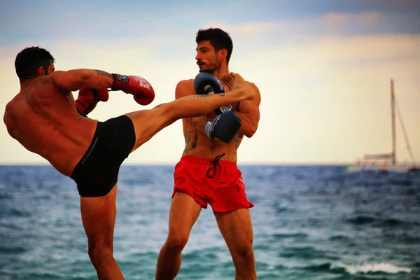 Boxing on the beach — Stock Photo, Image