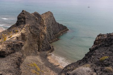 İspanya, Endülüs 'teki Cabo de Gata doğal parkında gizli plaj