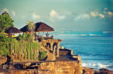 Tanah çok tapınak Bali 