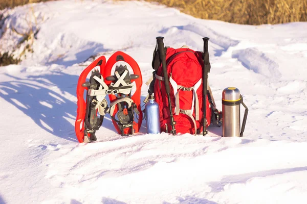 Ausrüstung für die Winterkampagne. — Stockfoto
