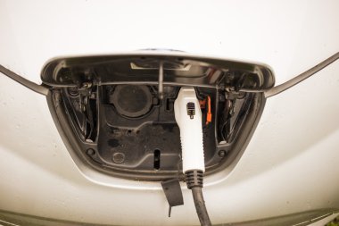 Elektrikli Araçlar çevre dostu enerji şarj. 