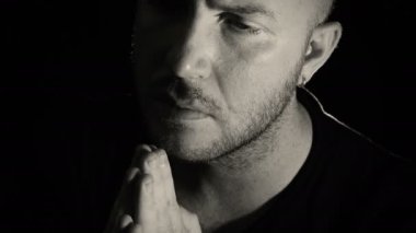 genç adam için dua