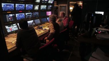 Roma, İtalya, Mayıs 1,2015 - rock müzik konser sahne sahne ışıkları kontrol