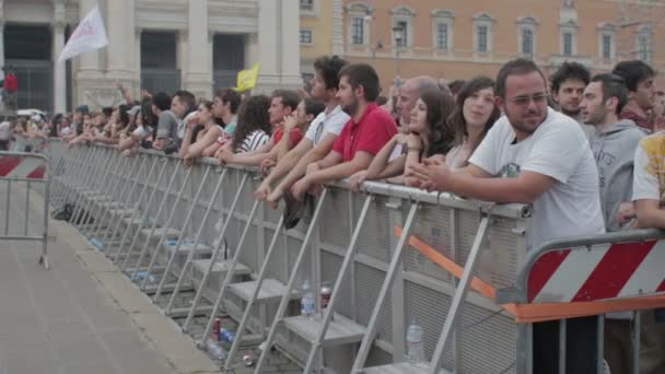 People during first may concert — Stock Video