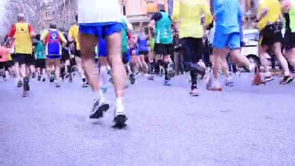 Gente corriendo en la Maratón de Roma — Vídeo de stock