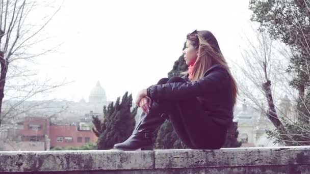 Depressed woman sitting alone — Stock Video