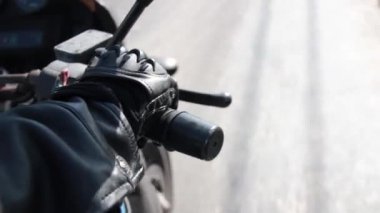 Motosiklet hareketinde gidon